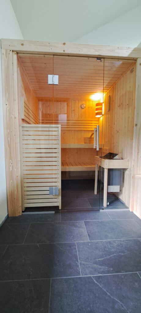 Waldsauna im Naturcamp 3 20251022 141739